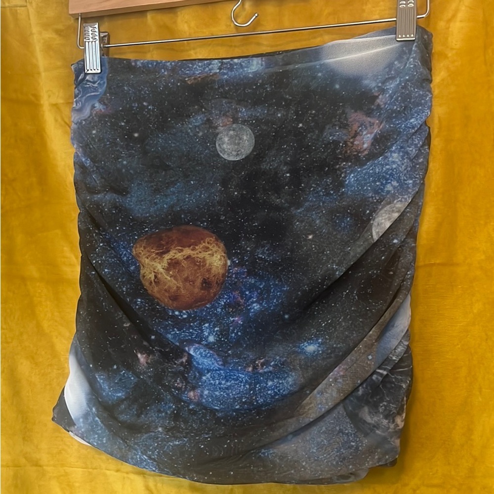 Urban Outfitters Galaxy Mesh Rouched Skirt NWOT Medium - Picture 5 of 5